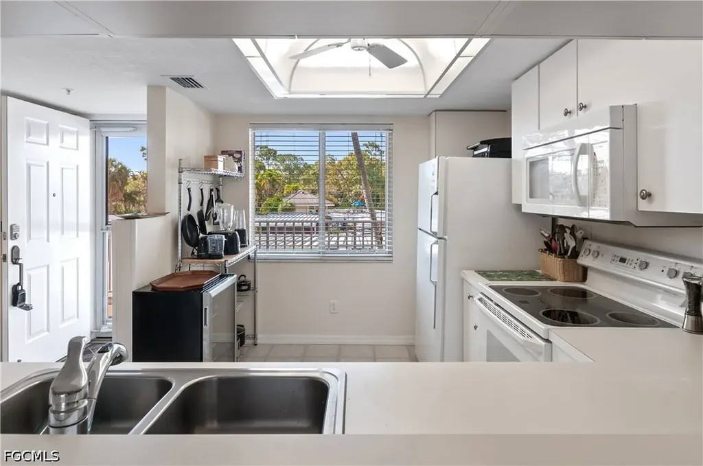 20111 Ian Court Estero FL 33928