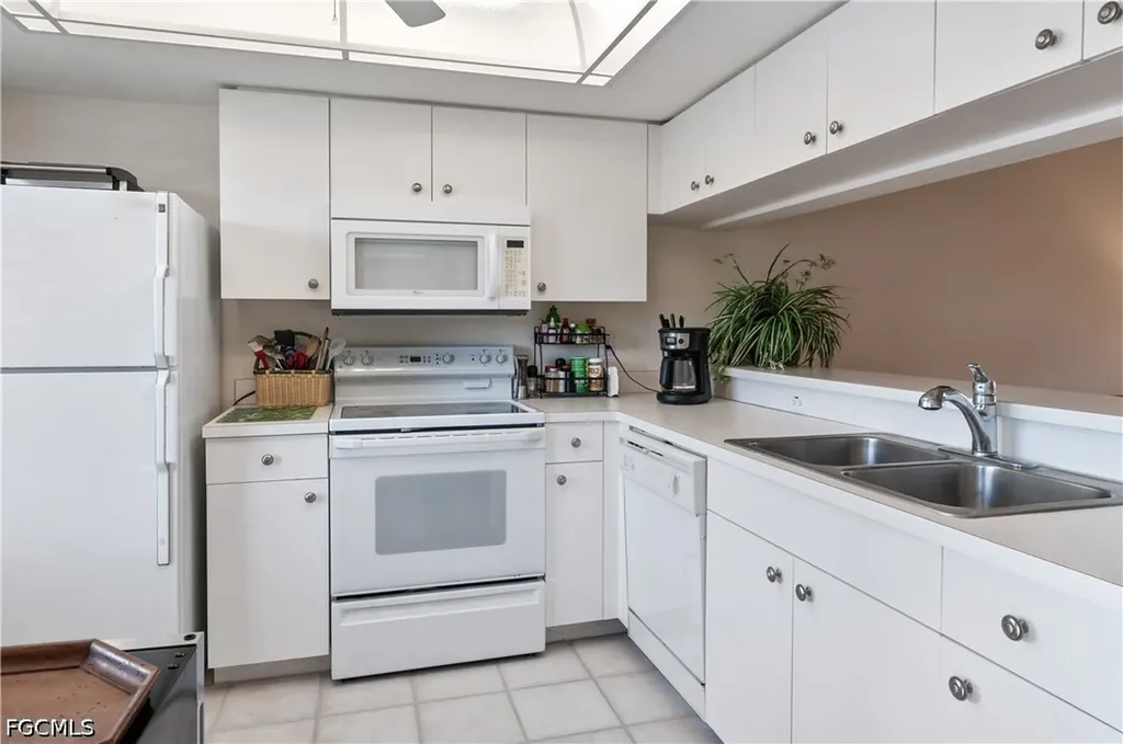 20111 Ian Court Estero FL 33928