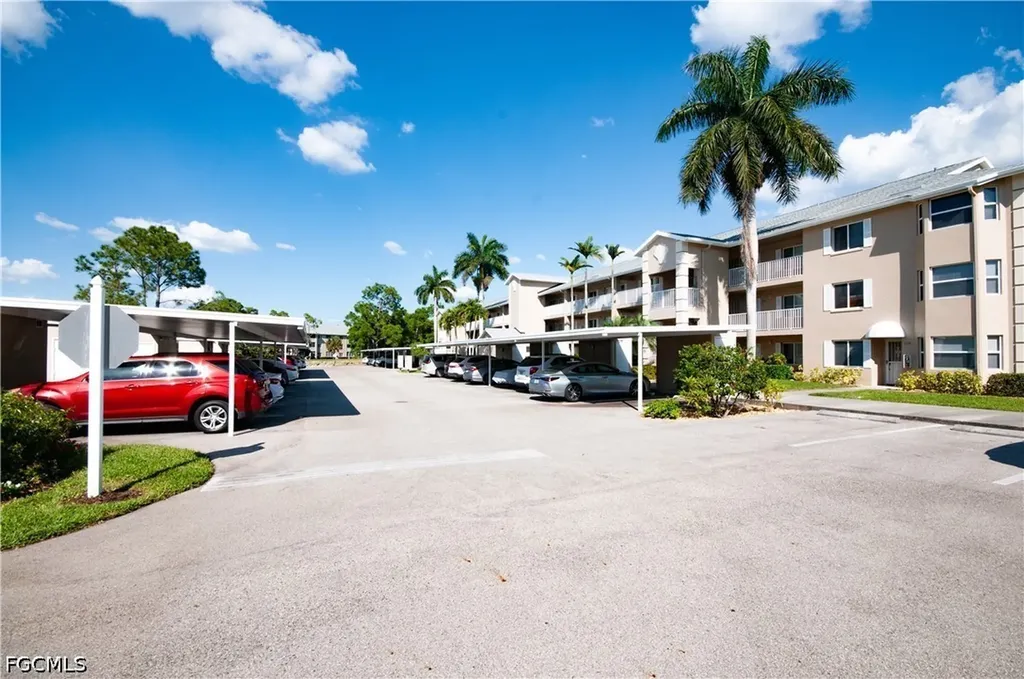 20111 Ian Court Estero FL 33928