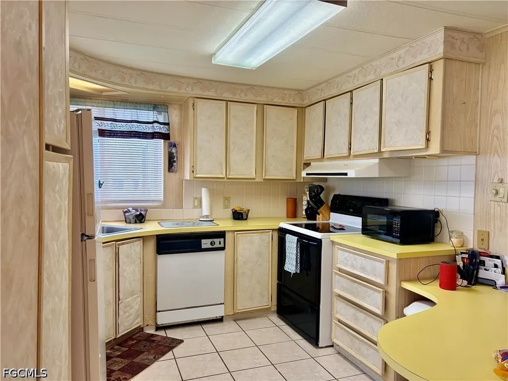 3049 Longview Lane North Fort Myers FL 33917