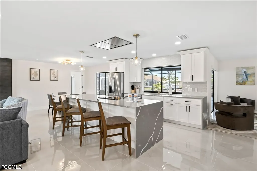 5323 SW 11th Court Cape Coral FL 33914