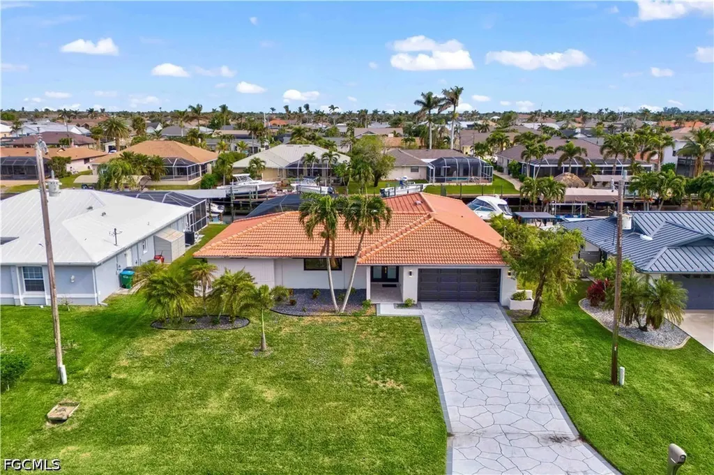 5323 SW 11th Court Cape Coral FL 33914