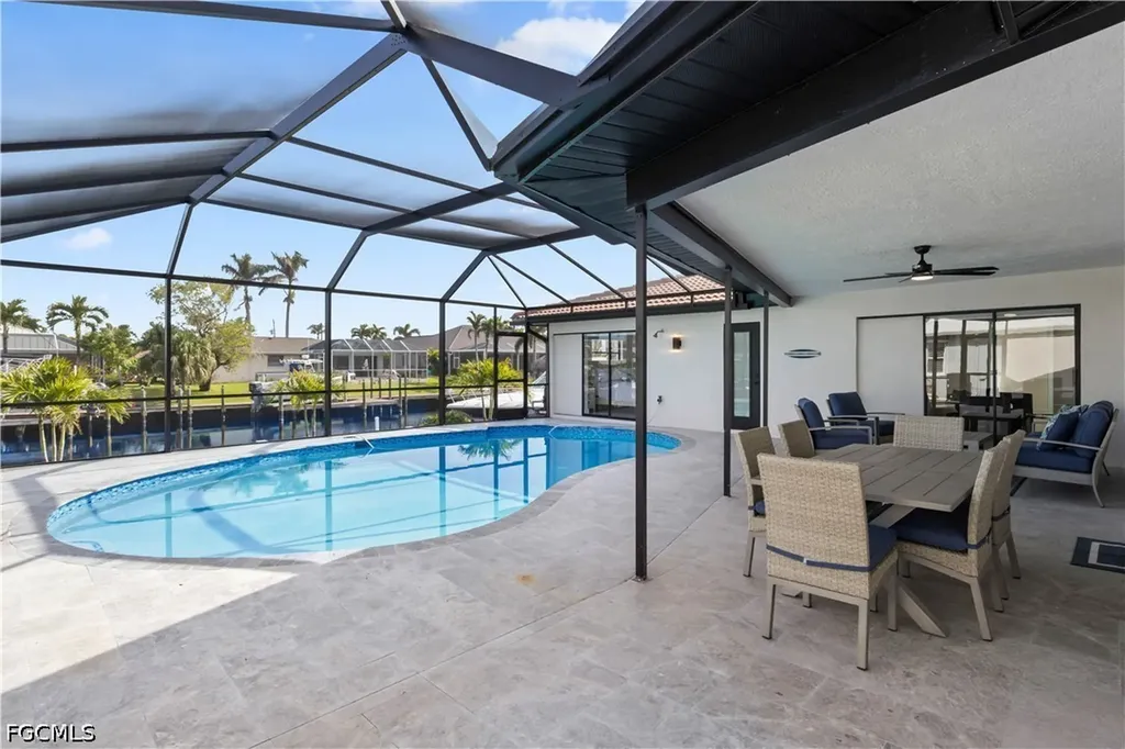 5323 SW 11th Court Cape Coral FL 33914