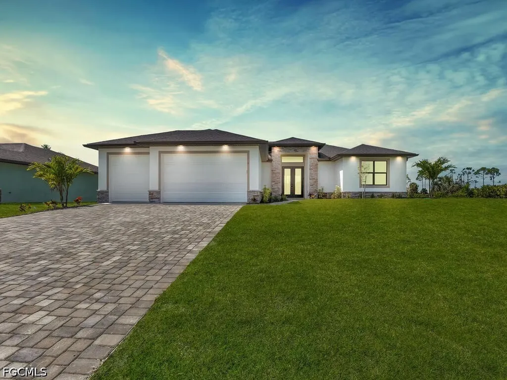 1517 NW 21st Place Cape Coral FL 33993