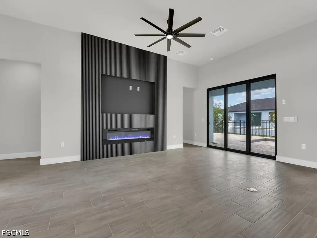 1517 NW 21st Place Cape Coral FL 33993