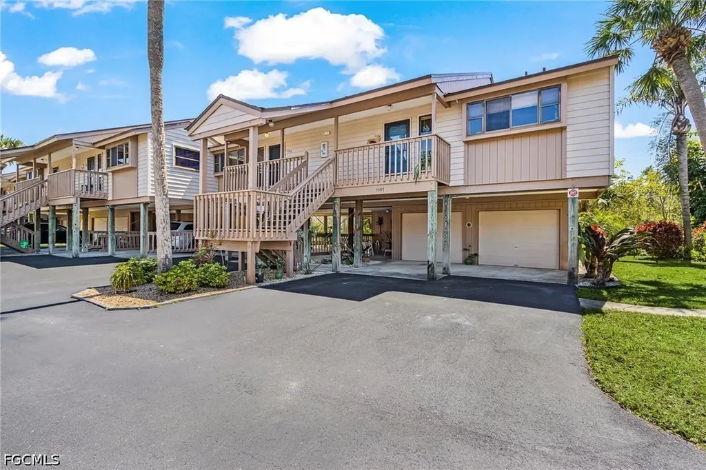 7597 Captains Harbor Drive Bokeelia FL 33922
