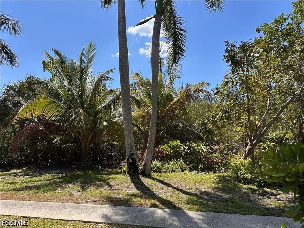 7597 Captains Harbor Drive Bokeelia FL 33922