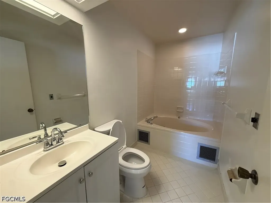123 SW 47th Terrace Cape Coral FL 33914