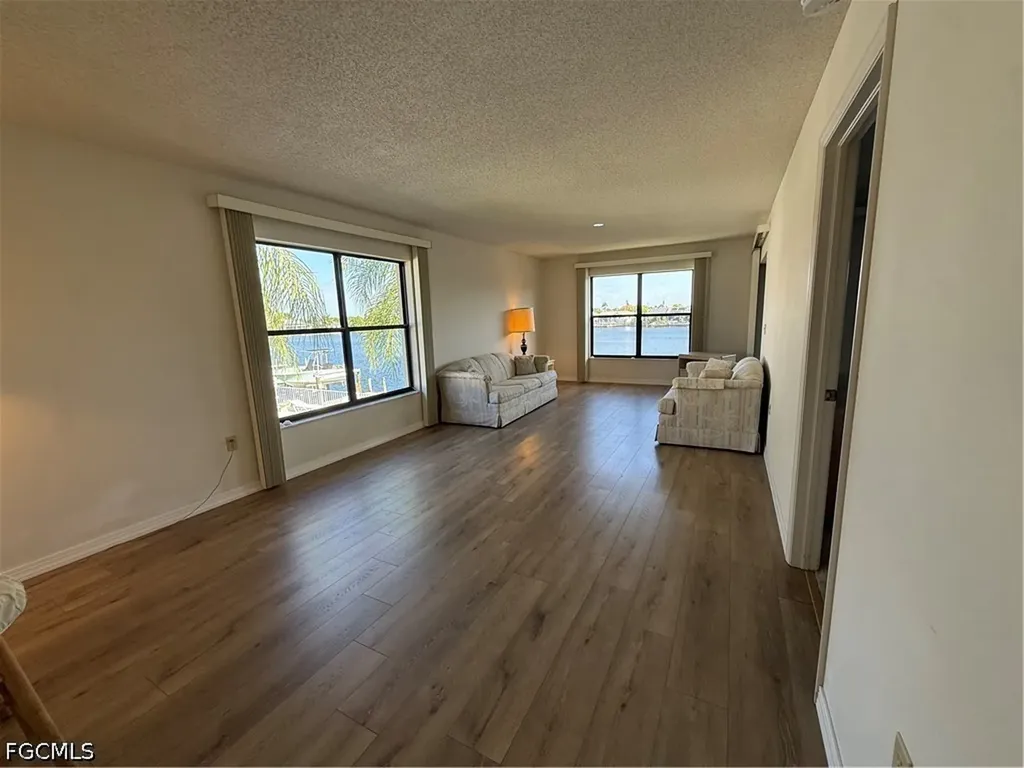 123 SW 47th Terrace Cape Coral FL 33914