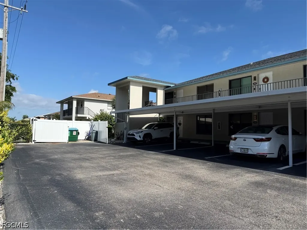 123 SW 47th Terrace Cape Coral FL 33914