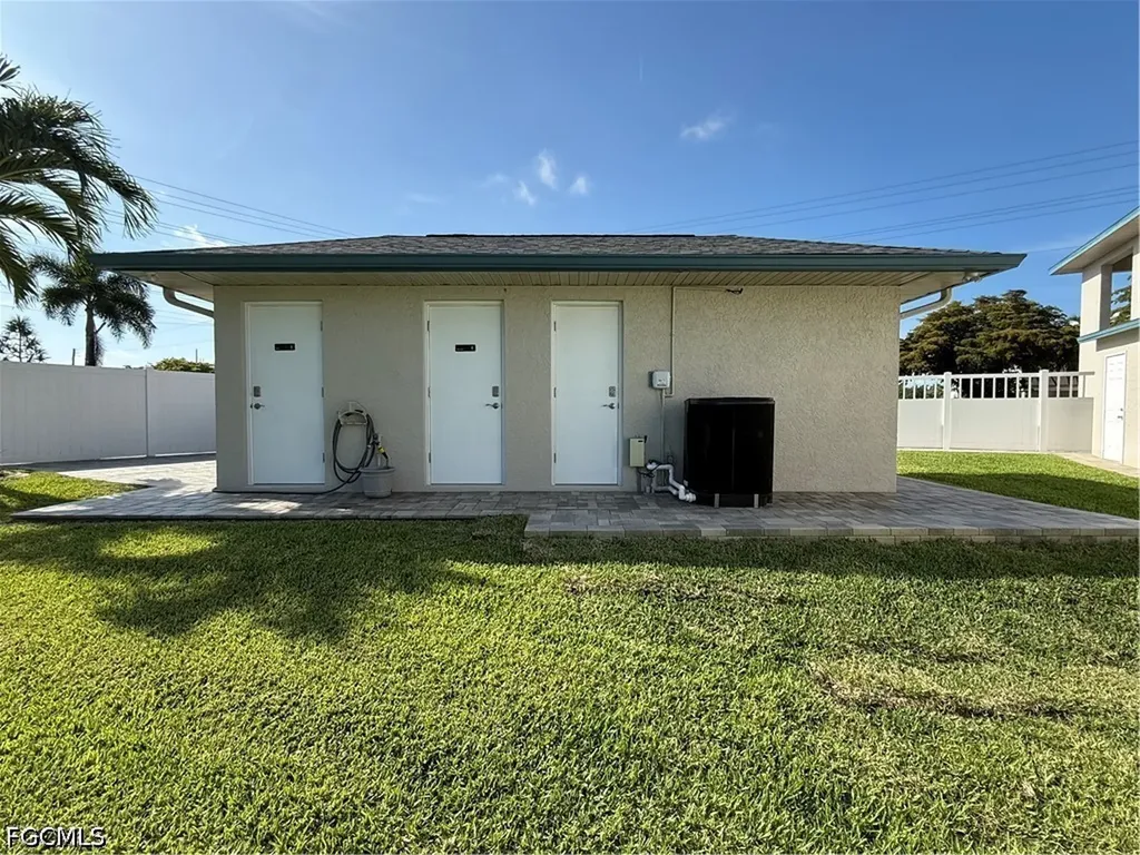 123 SW 47th Terrace Cape Coral FL 33914
