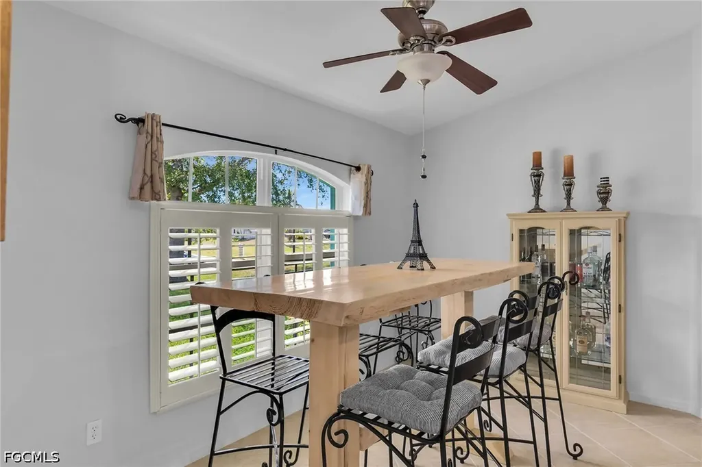 2009 SW 36th Terrace Cape Coral FL 33914