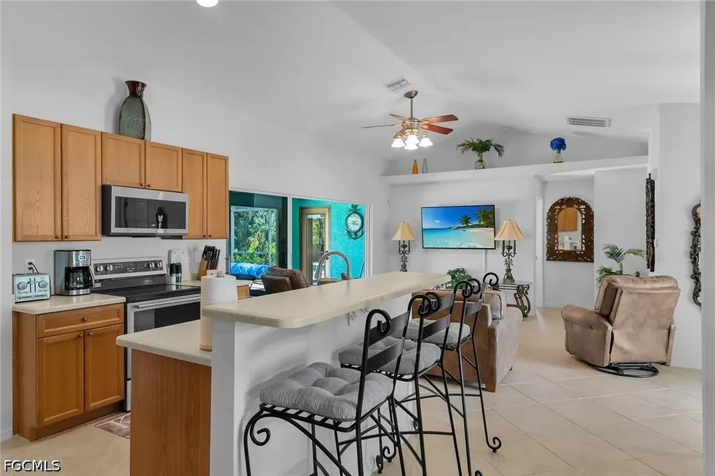 2009 SW 36th Terrace Cape Coral FL 33914