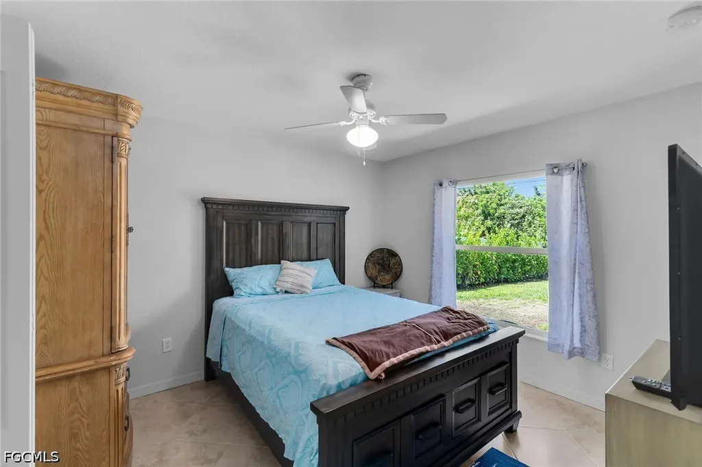 2009 SW 36th Terrace Cape Coral FL 33914