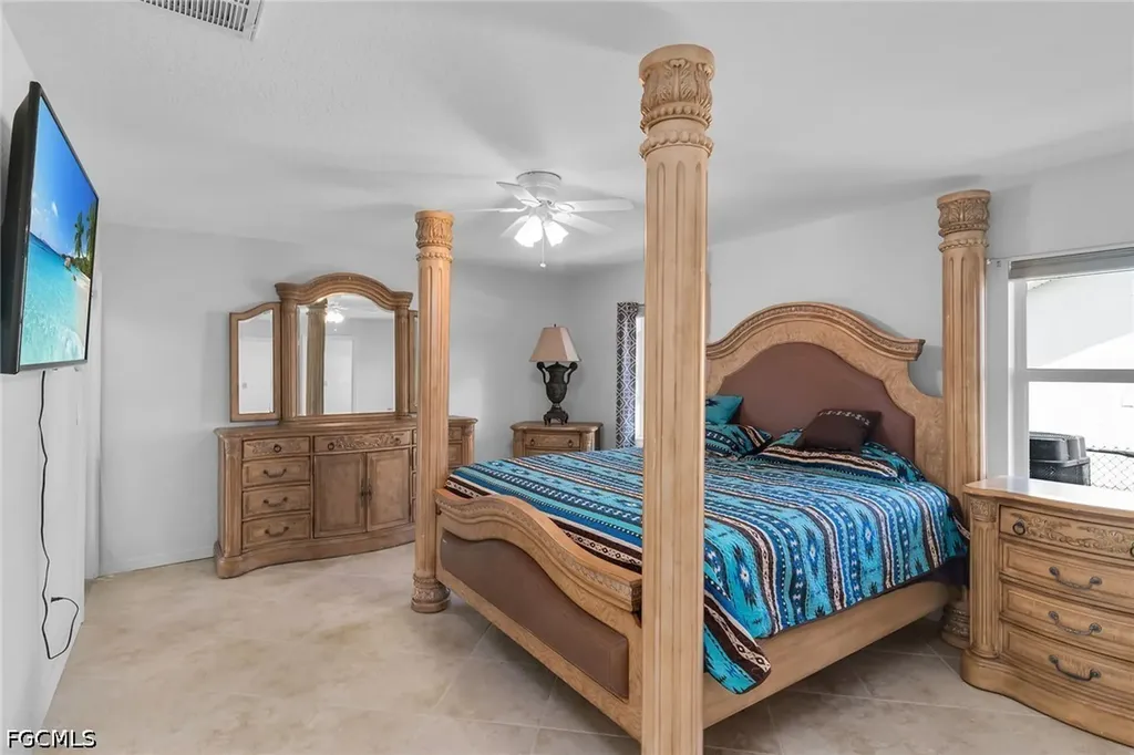 2009 SW 36th Terrace Cape Coral FL 33914