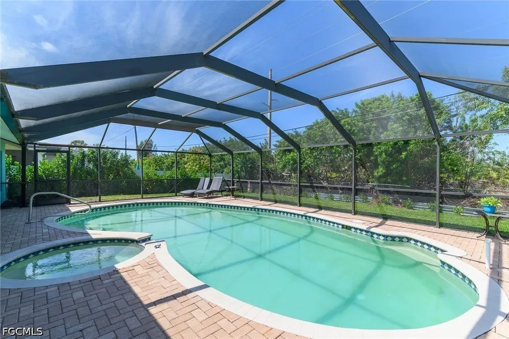 2009 SW 36th Terrace Cape Coral FL 33914