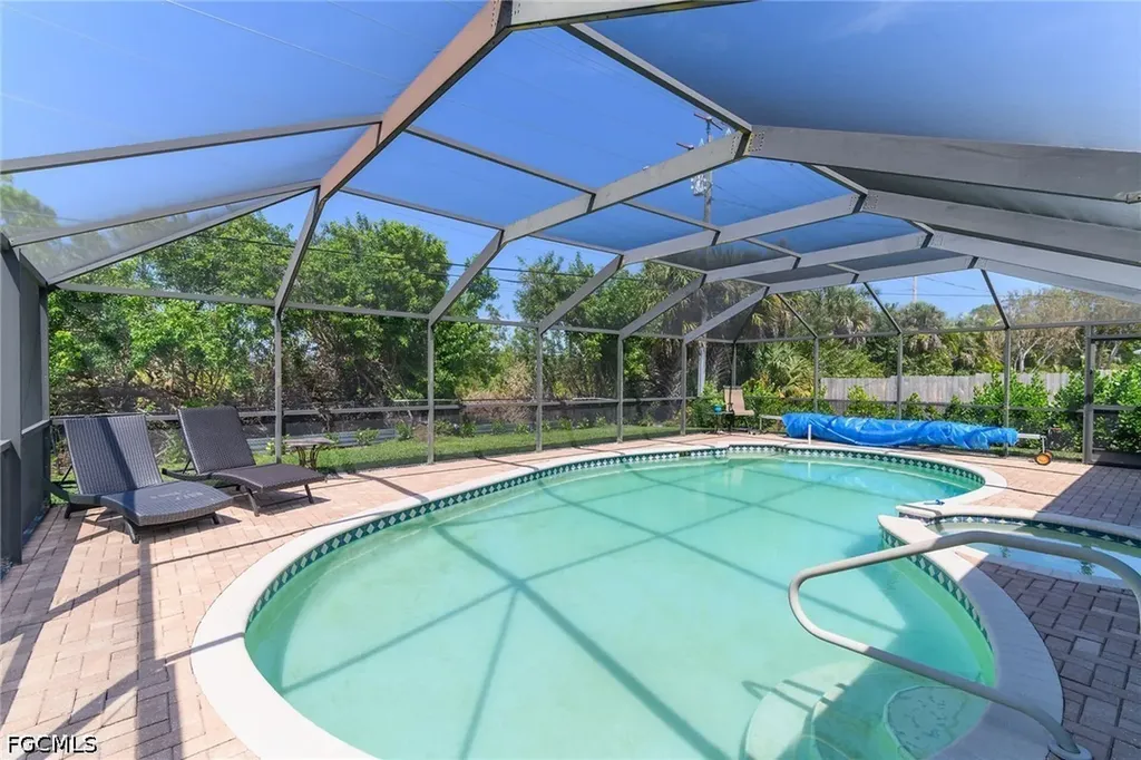 2009 SW 36th Terrace Cape Coral FL 33914