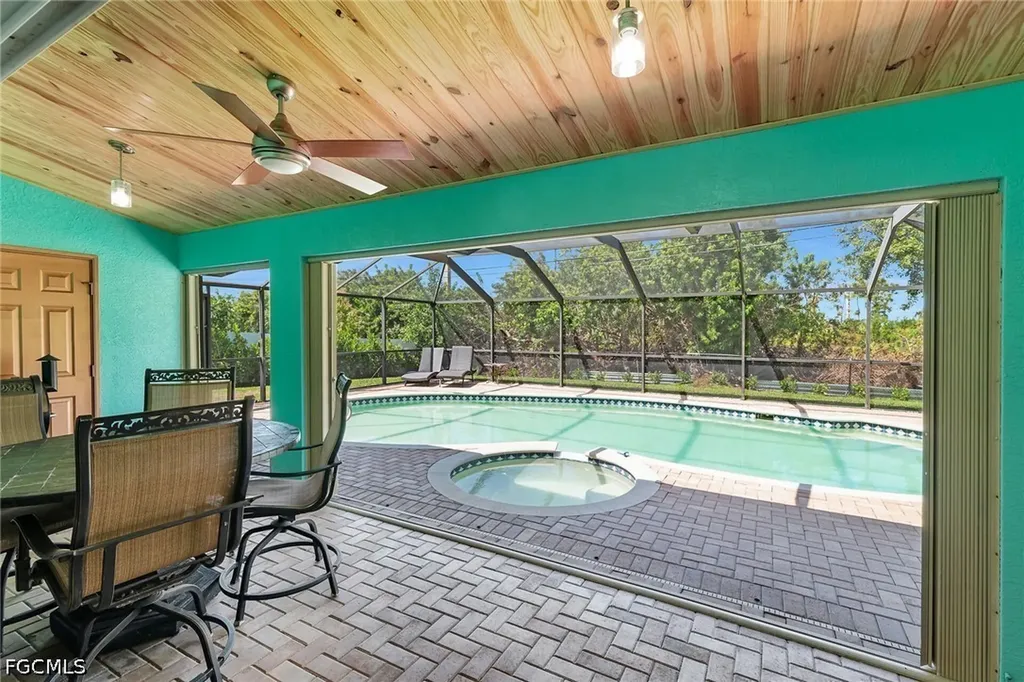 2009 SW 36th Terrace Cape Coral FL 33914