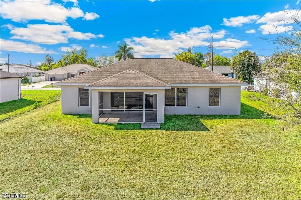 3320 9th Street W Lehigh Acres FL 33971