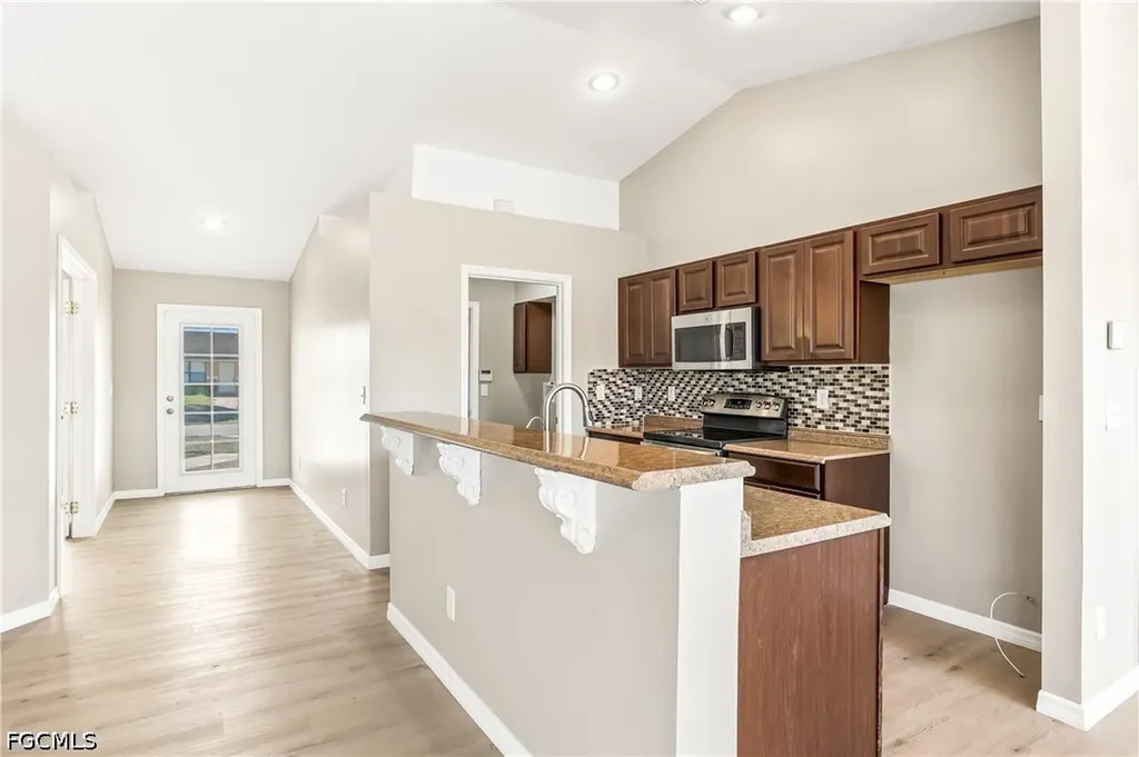 3320 9th Street W Lehigh Acres FL 33971