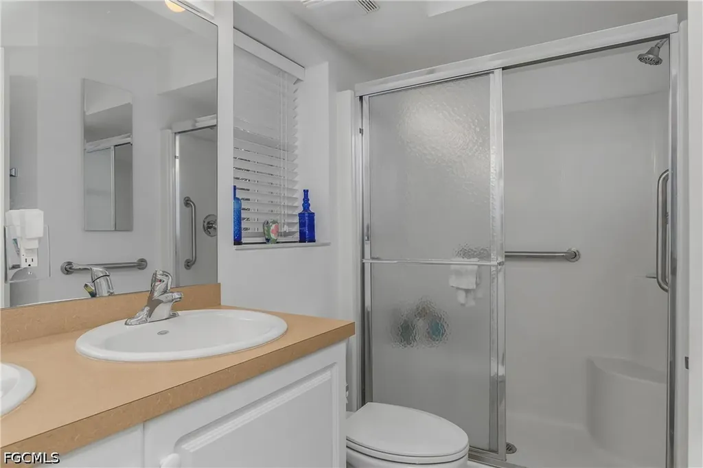 26800 Rosewood Pointe Lane Bonita Springs FL 34135