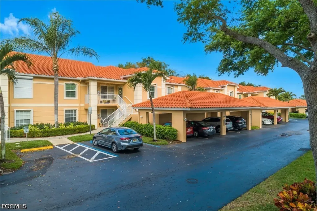 26800 Rosewood Pointe Lane Bonita Springs FL 34135