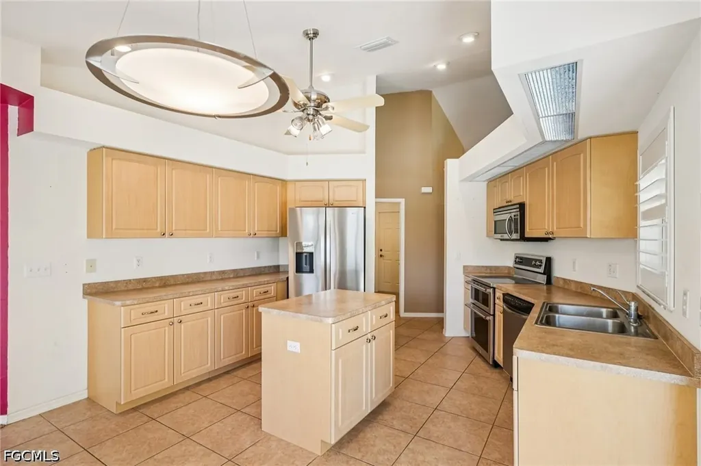4007 11th Street W Lehigh Acres FL 33971