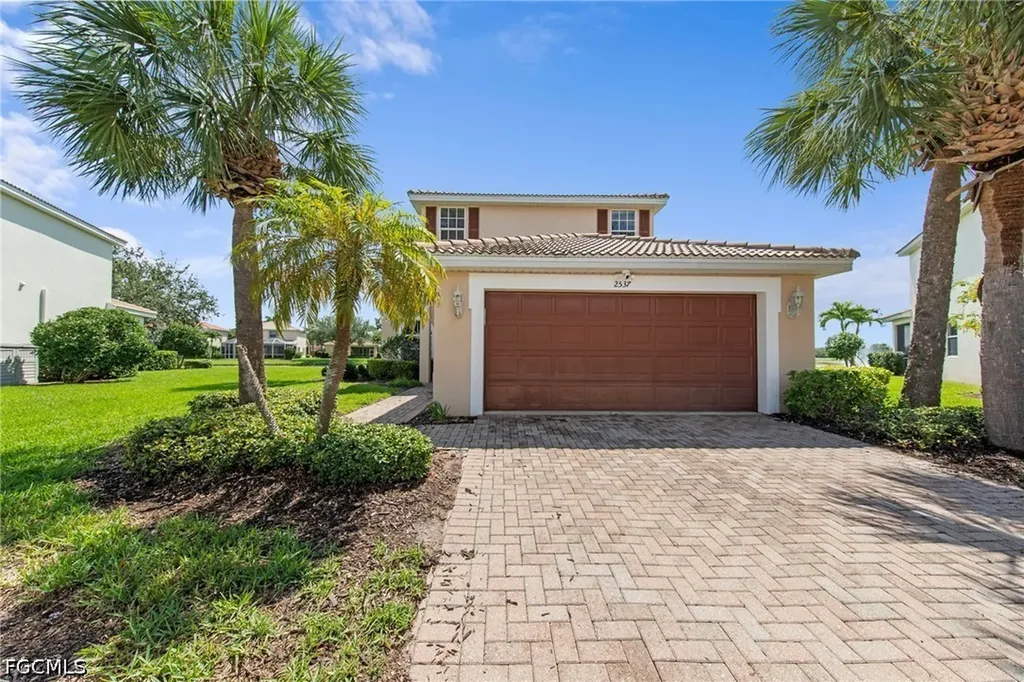 2537 Deerfield Lake Court Cape Coral FL 33909