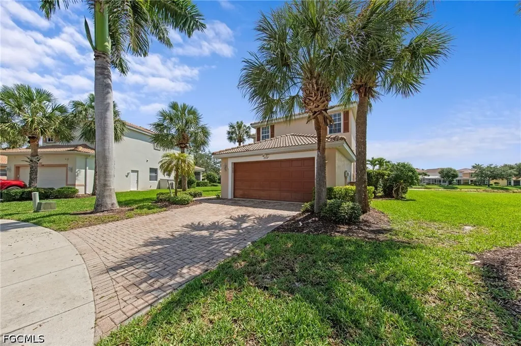 2537 Deerfield Lake Court Cape Coral FL 33909