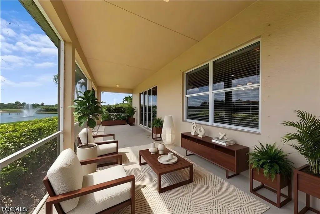 2537 Deerfield Lake Court Cape Coral FL 33909