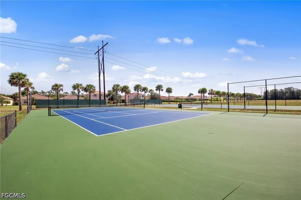 2537 Deerfield Lake Court Cape Coral FL 33909