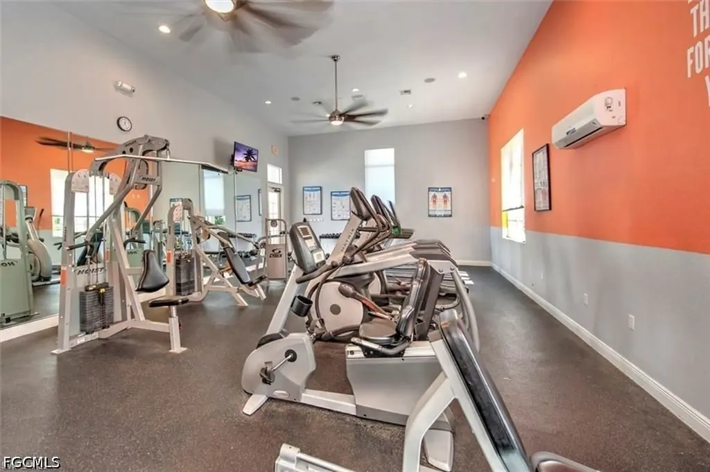 2537 Deerfield Lake Court Cape Coral FL 33909