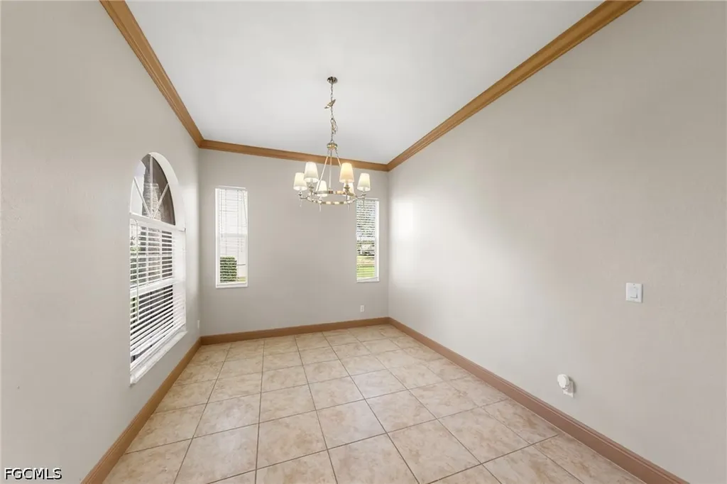 2537 Deerfield Lake Court Cape Coral FL 33909