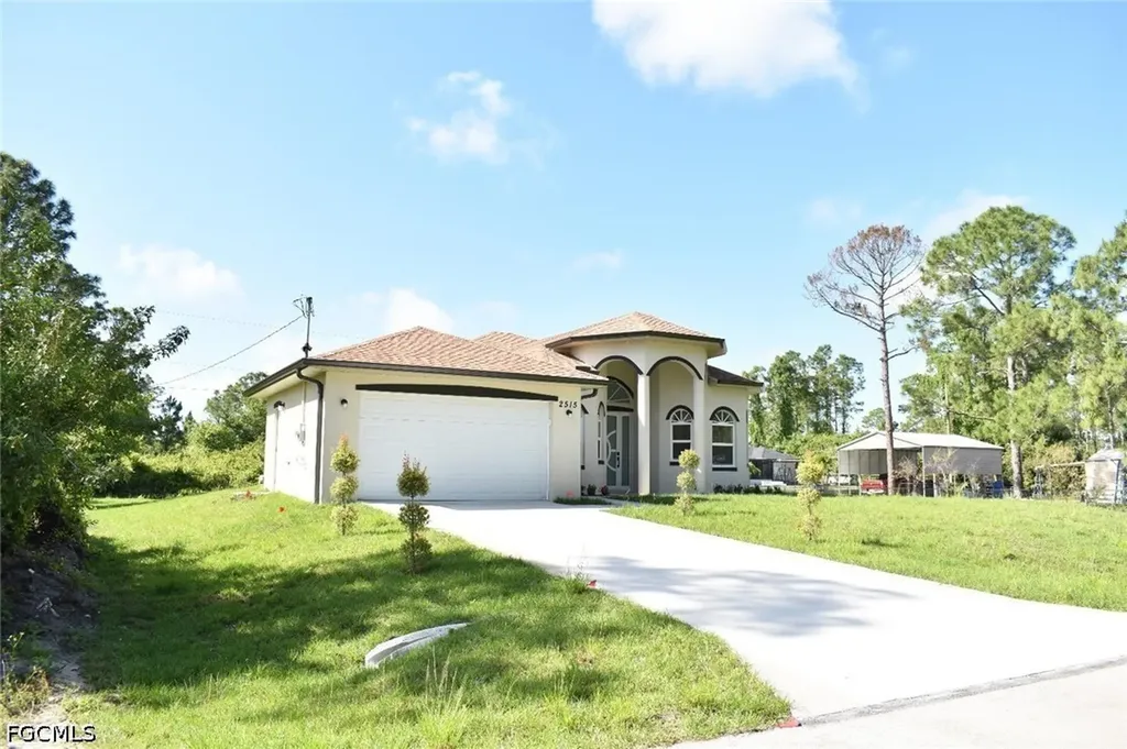 2515 45th Street W Lehigh Acres FL 33971