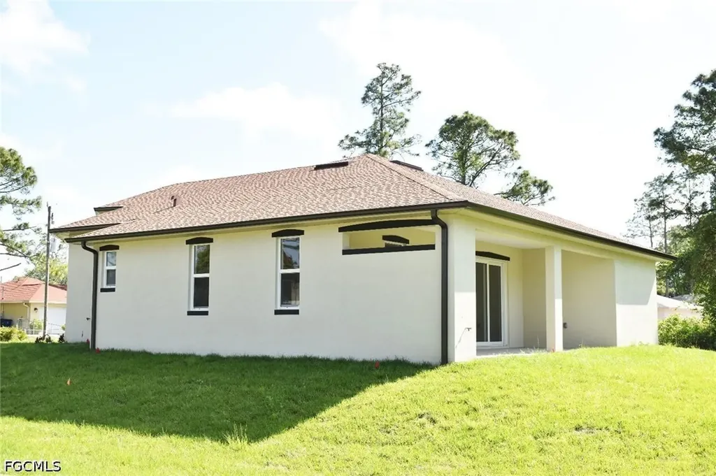 2515 45th Street W Lehigh Acres FL 33971
