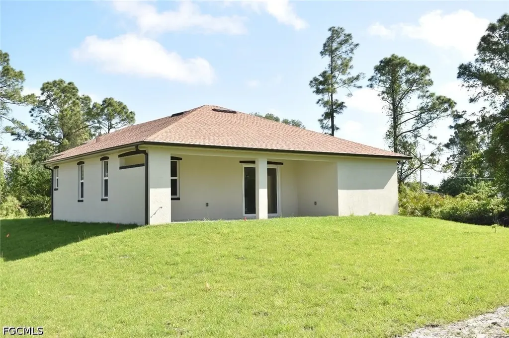 2515 45th Street W Lehigh Acres FL 33971