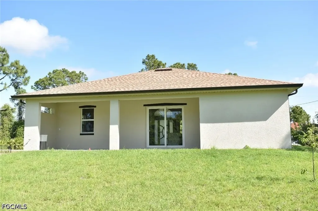 2515 45th Street W Lehigh Acres FL 33971