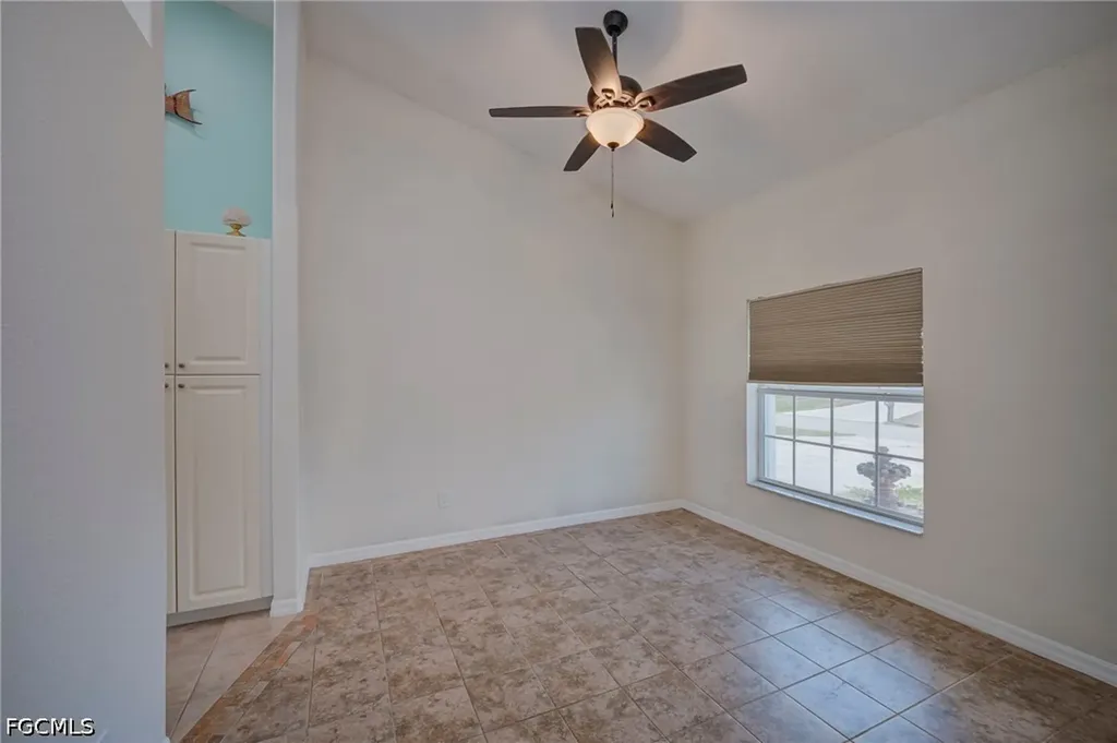 1005 NW 9th Terrace Cape Coral FL 33993