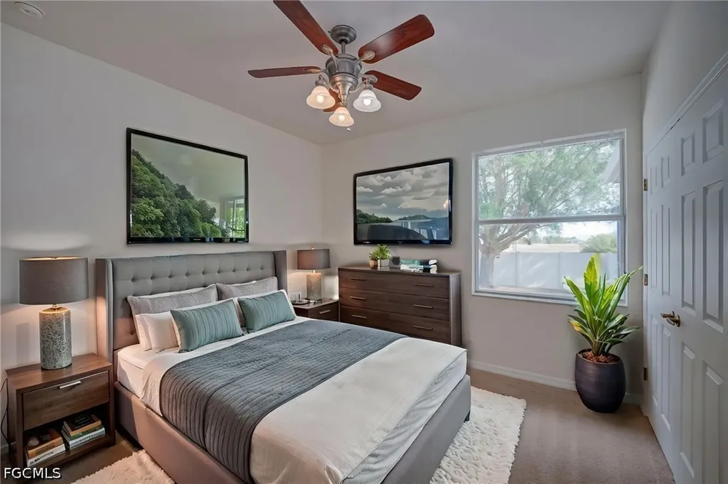 1005 NW 9th Terrace Cape Coral FL 33993