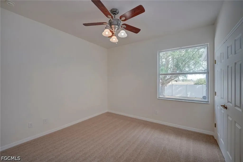 1005 NW 9th Terrace Cape Coral FL 33993