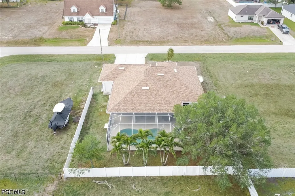 1005 NW 9th Terrace Cape Coral FL 33993