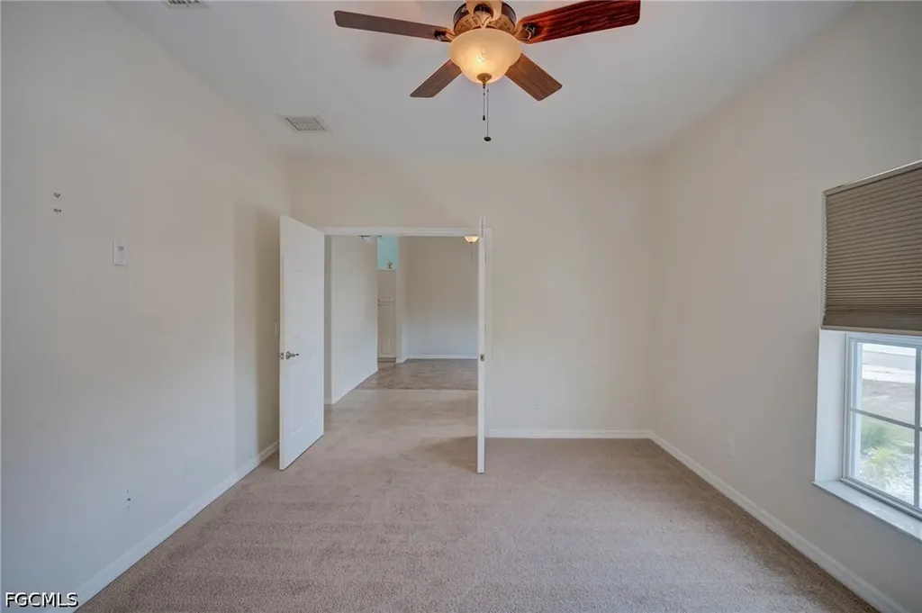 1005 NW 9th Terrace Cape Coral FL 33993