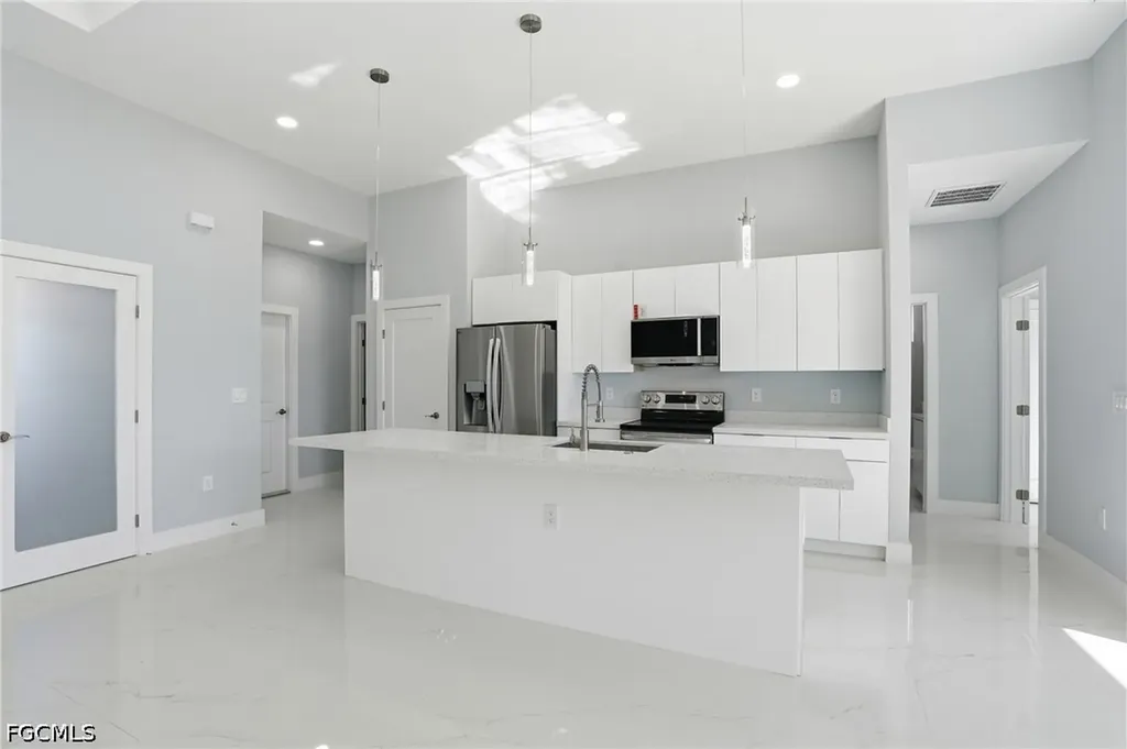 429 Palmyra Avenue Lehigh Acres FL 33974