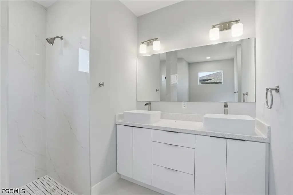 429 Palmyra Avenue Lehigh Acres FL 33974