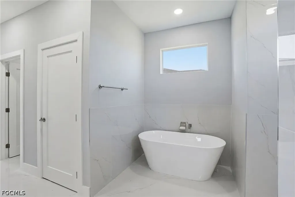 429 Palmyra Avenue Lehigh Acres FL 33974