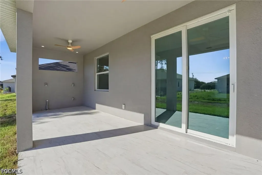 429 Palmyra Avenue Lehigh Acres FL 33974