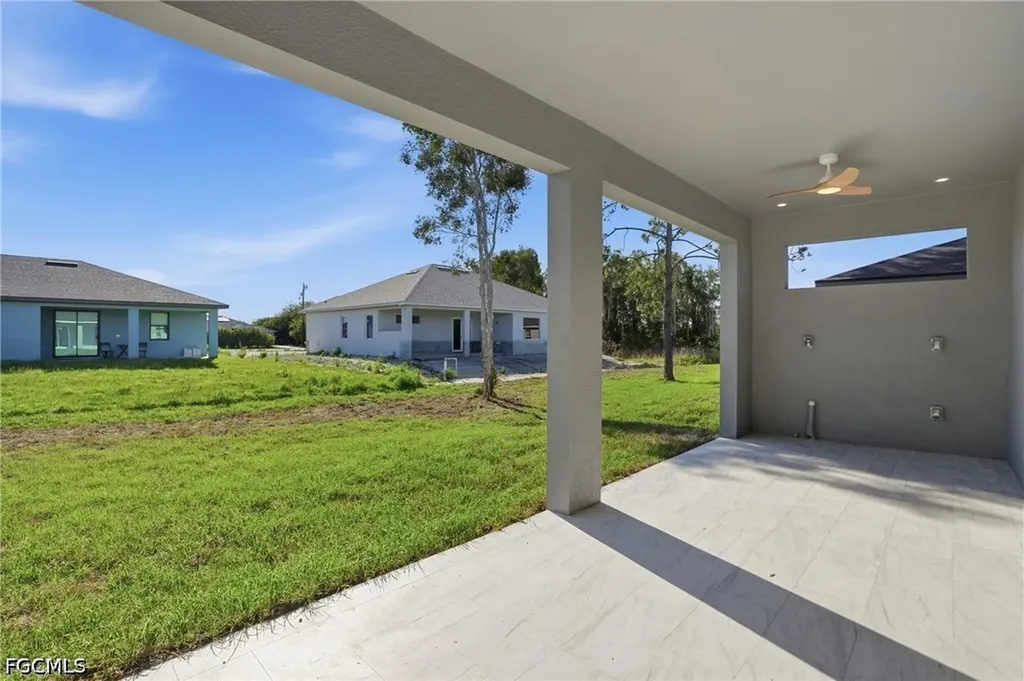 429 Palmyra Avenue Lehigh Acres FL 33974