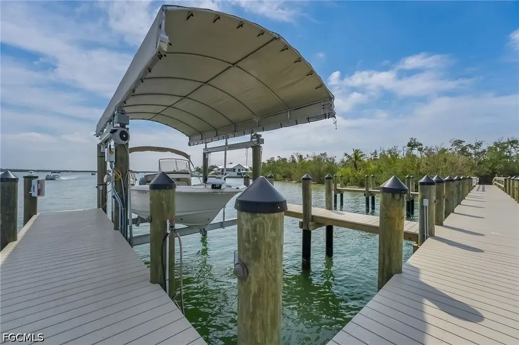345 Mango Street Fort Myers Beach FL 33931