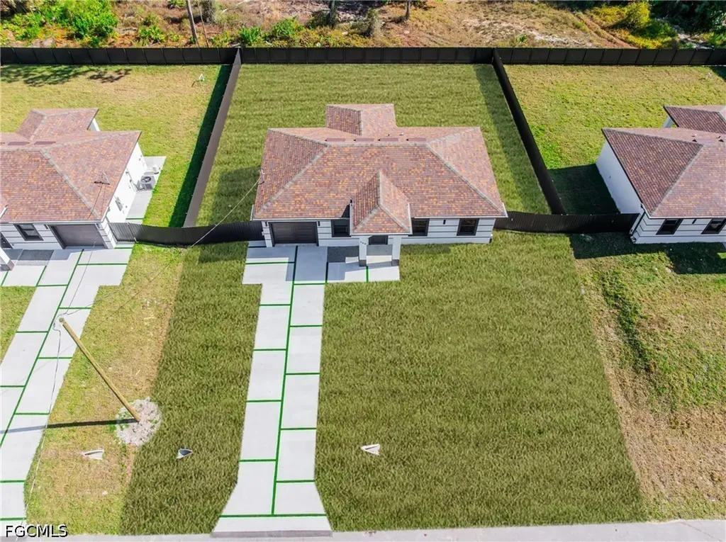 749 Roma Avenue S Lehigh Acres FL 33974