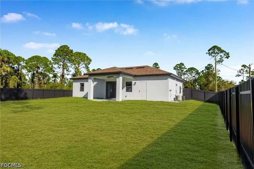 749 Roma Avenue S Lehigh Acres FL 33974